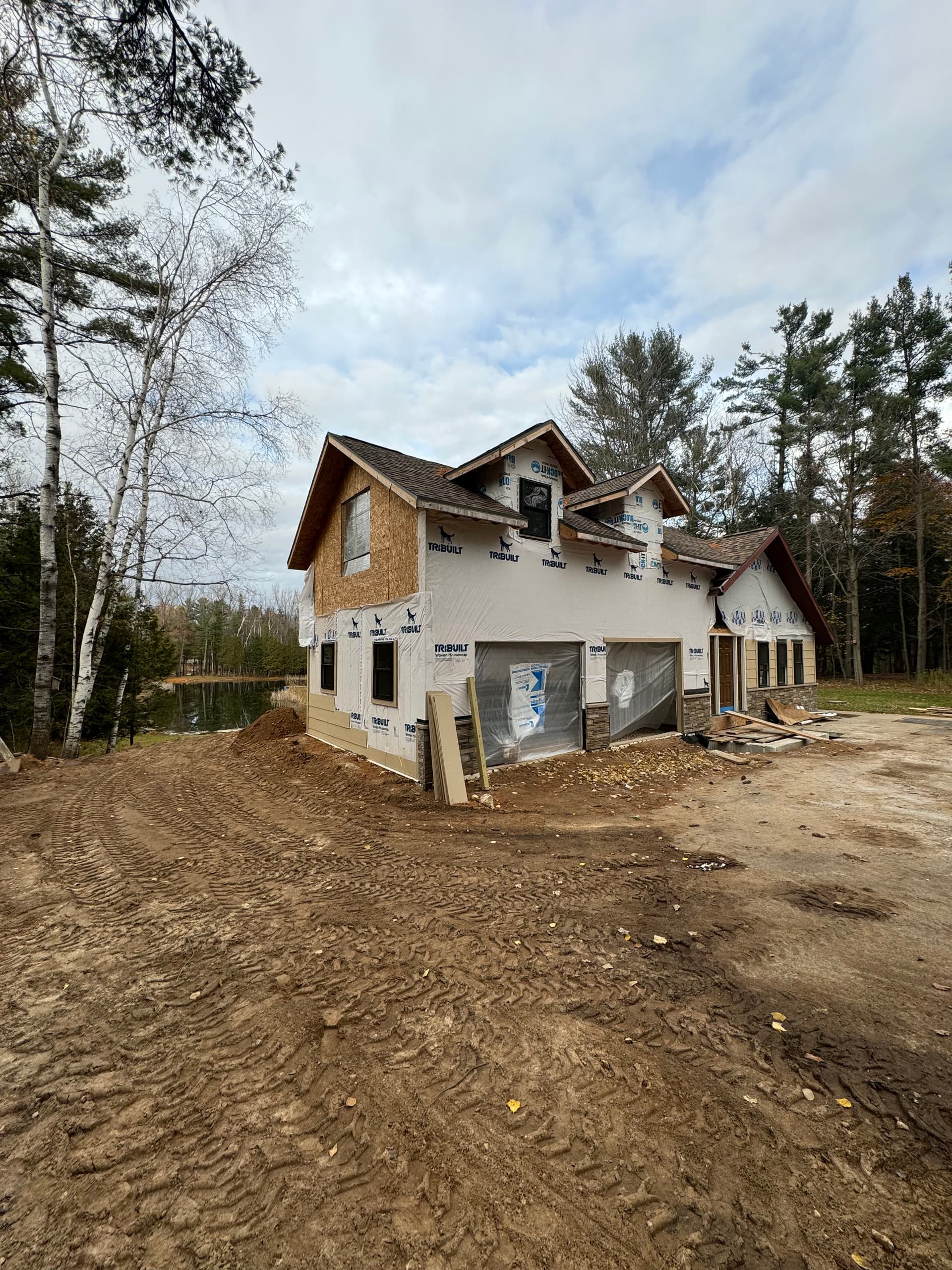 Creating Dream Homes in Serene Woodlands