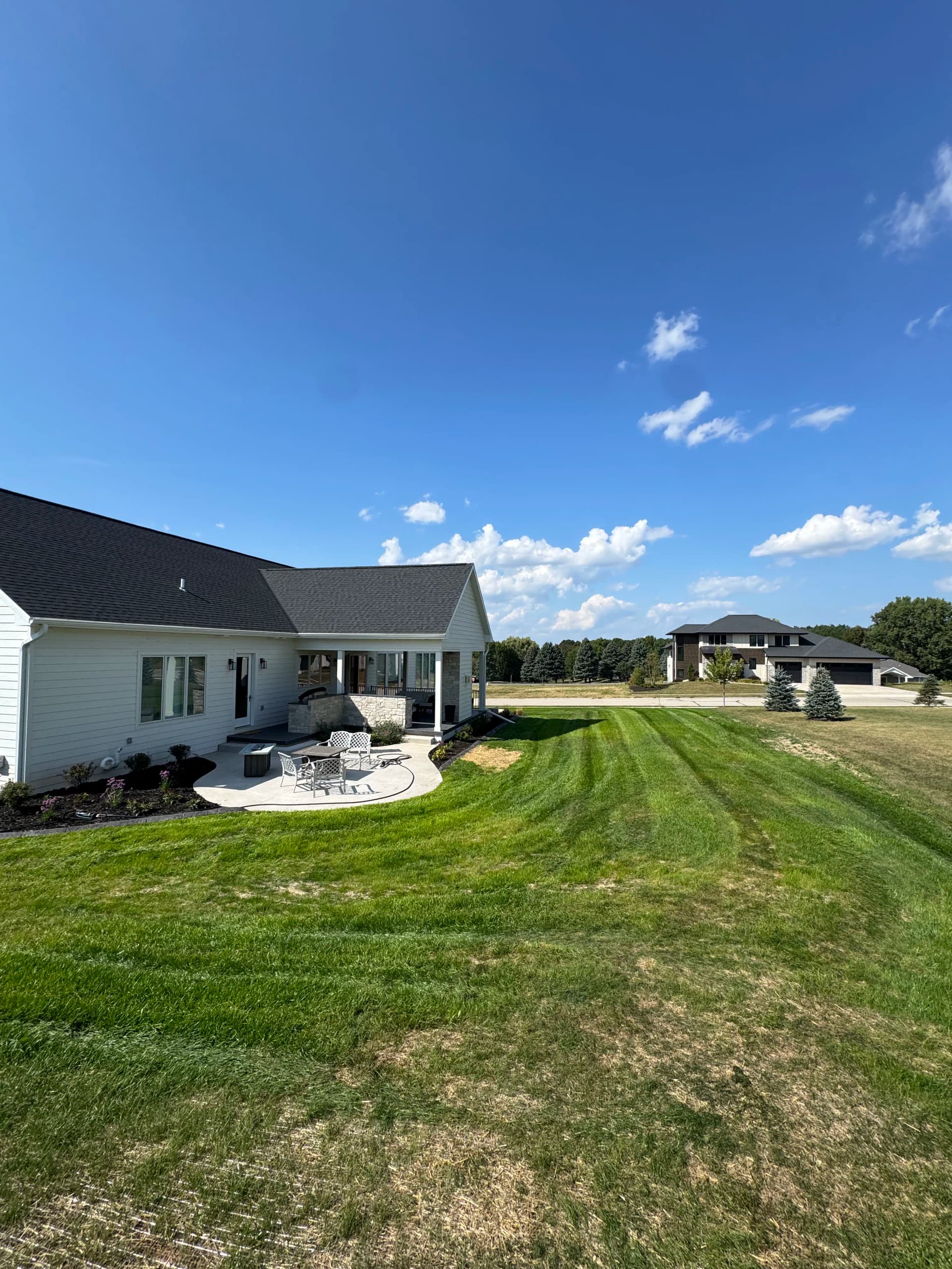 Gallery photos for New Build Goes From Mud Pit to Polished Yard: Image #4